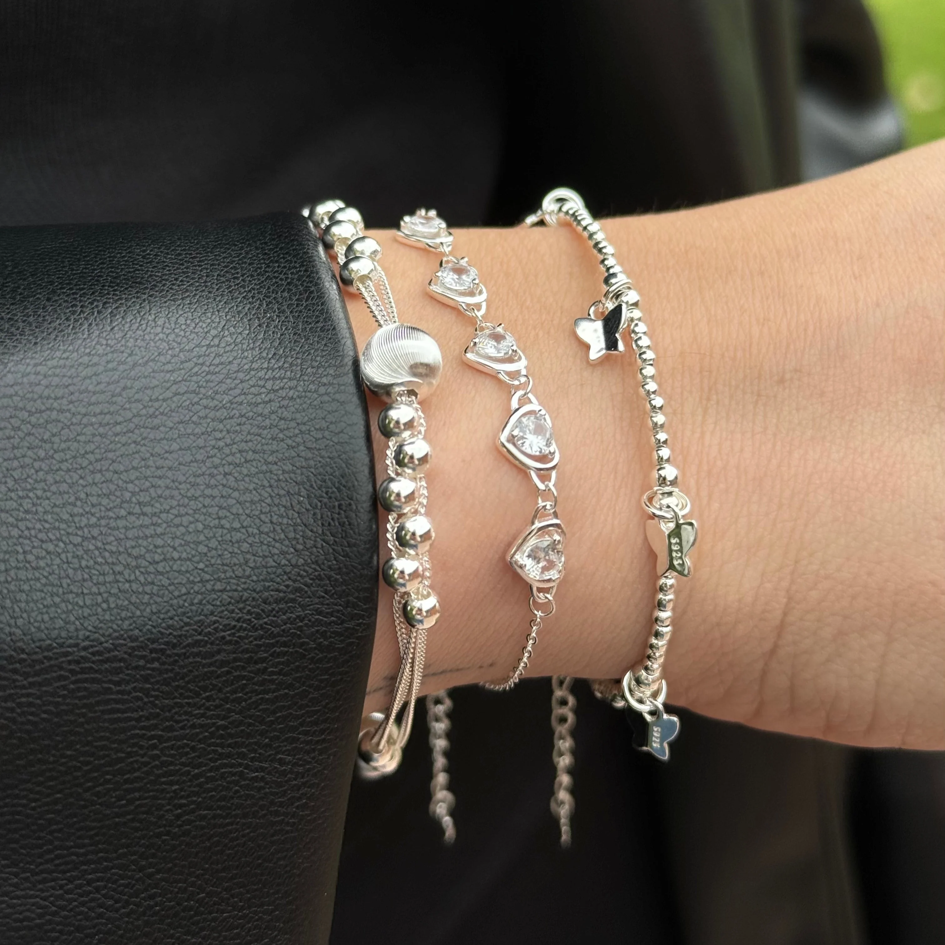 Pulsera corazones y circones - Image 3